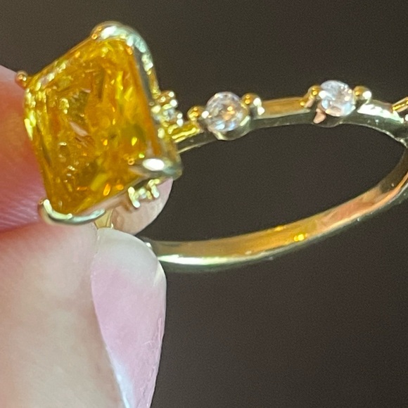 Yellow citrine gold plated ring - Picture 8 of 9